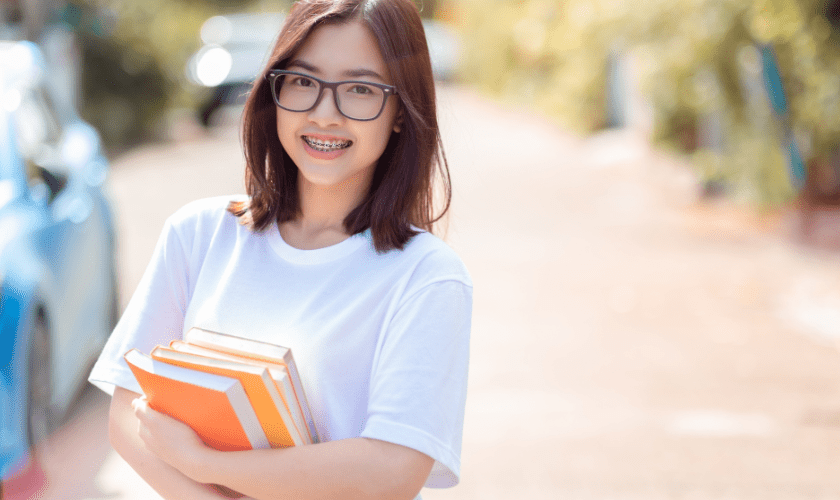 Clear Braces | Hillsboro Clear Braces | Laidlaw Orthodontics