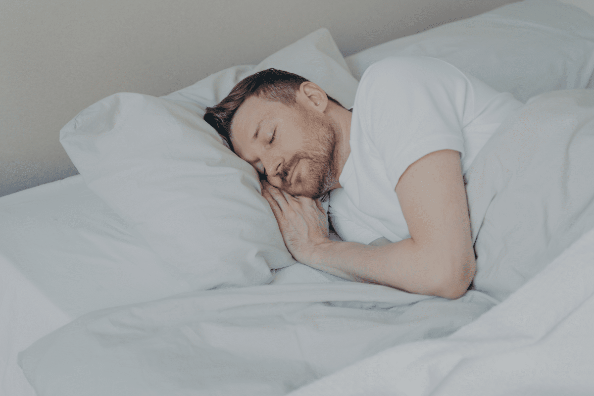 Should Retainers Be Worn While Sleeping?